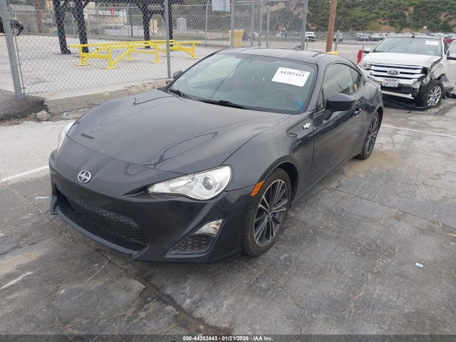 JF1ZNAA12F9709383 Scion FR-S