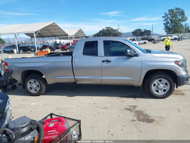 5TFTY5F15MX011821 Toyota Tundra Sr
