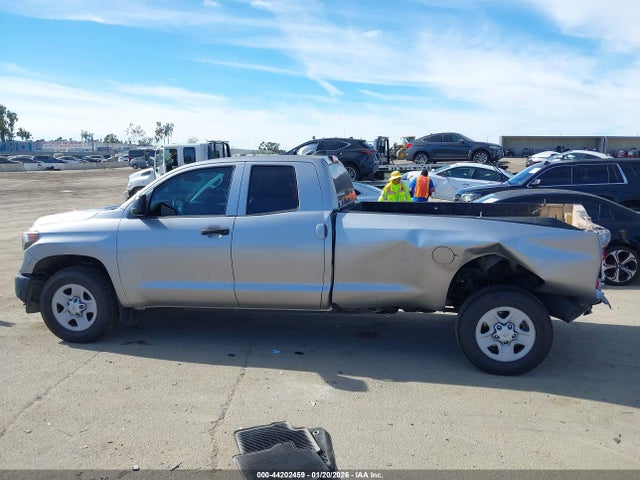 5TFTY5F15MX011821 Toyota Tundra Sr