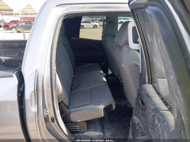 5TFTY5F15MX011821 Toyota Tundra Sr