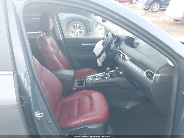 Продаж на аукціоні авто 2022 Mazda Cx-5 2.5 S Carbon Edition, vin: JM3KFBCM8N0610910, номер лоту: 44202466