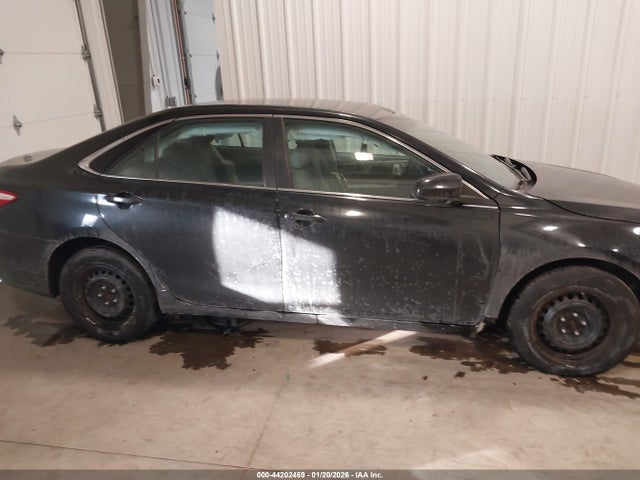 4T1BF1FK7HU412387 Toyota CAMRY LE