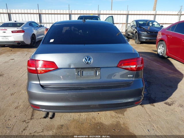2015 Volkswagen Jetta 2.0l Tdi Se მანქანა იყიდება აუქციონზე, vin: 3VWLA7AJ3FM341924, აუქციონის ნომერი: 44202518