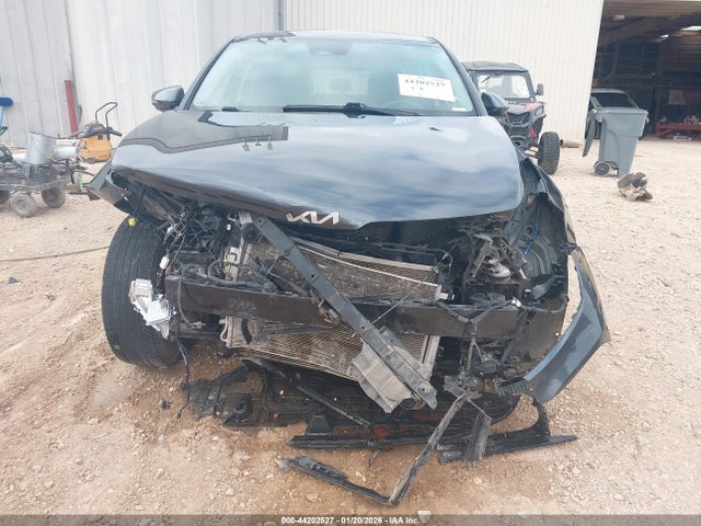5XYK33AF6PG070336 KIA Sportage Ex