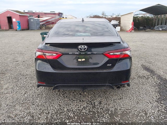 4T1S11AK5NU684938 Toyota CAMRY SE