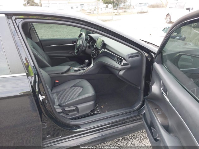 4T1S11AK5NU684938 Toyota CAMRY SE