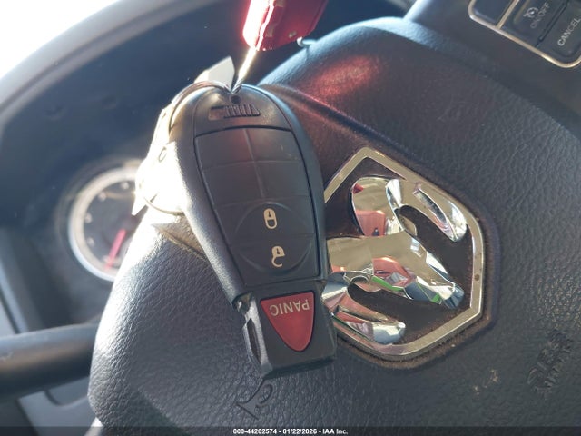 2015 RAM 2500 3C6TR5CTXFG563316 Photo 10