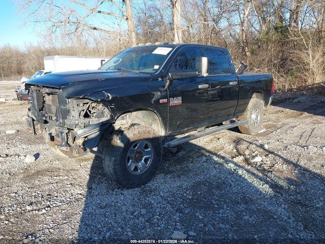2015 RAM 2500 3C6TR5CTXFG563316 Photo 1