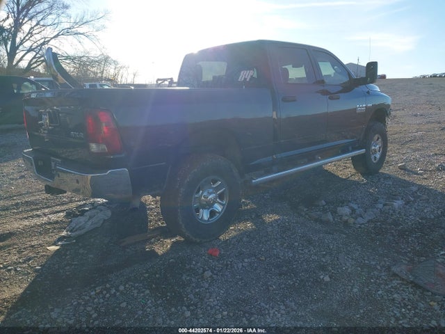 2015 RAM 2500 3C6TR5CTXFG563316 Photo 3