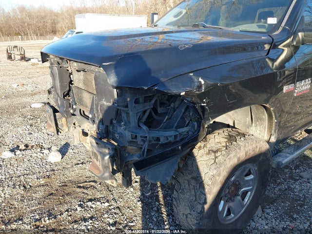 2015 RAM 2500 3C6TR5CTXFG563316 Photo 5