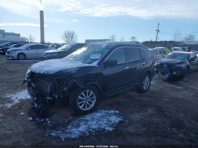 5N1AT2MV8JC815460 Nissan ROGUE SV