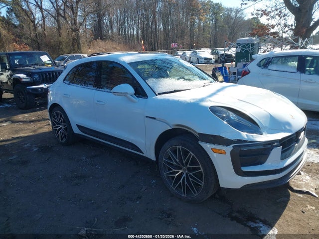 WP1AA2A55SLB00375 Porsche Macan T