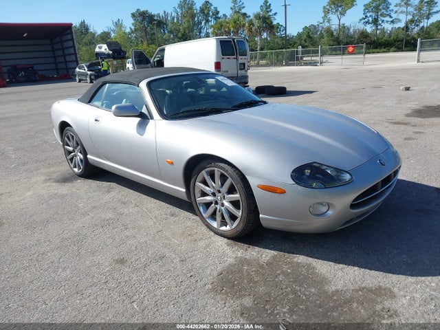 2006 JAGUAR XK8 SAJDA42C462A45344