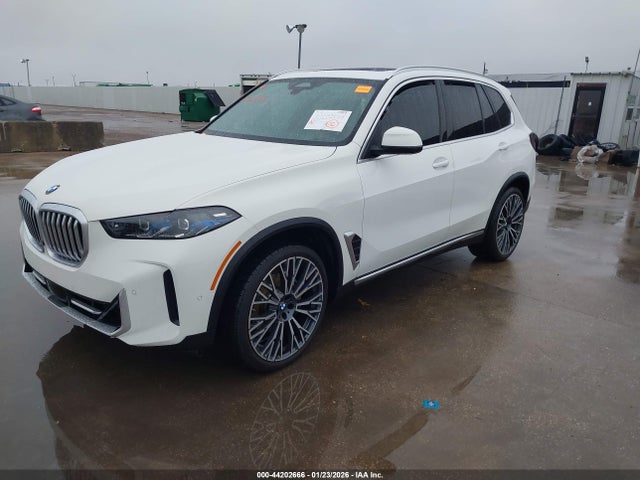 2025 BMW X5 5UX23EU07S9Y89917 Photo 1