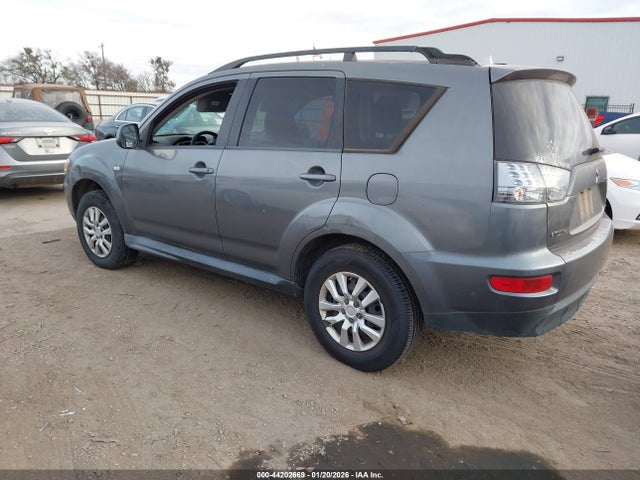 2011 MITSUBISHI OUTLANDER JA4AS2AW9BU012389 Photo 2
