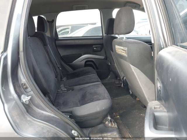 2011 MITSUBISHI OUTLANDER JA4AS2AW9BU012389 Photo 7