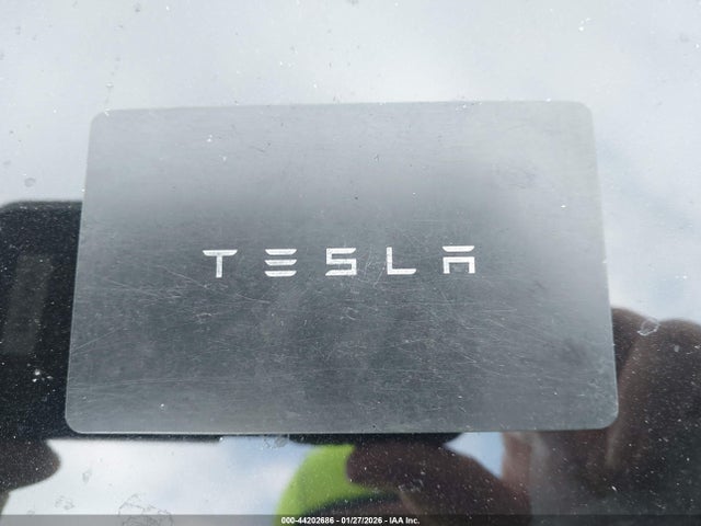 2025 TESLA MODEL 3 5YJ3E1EB2SF942585 Photo 10