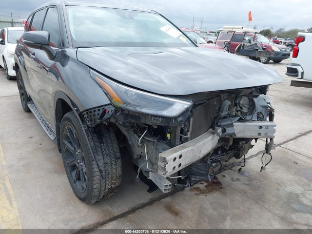 2022 TOYOTA HIGHLANDER 5TDCZRAH9NS559126 Photo 5