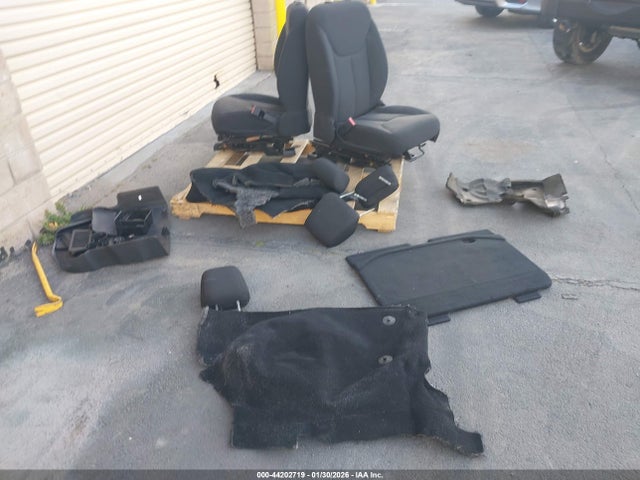 1C4AJWAG4GL259955 Jeep Wrangler Sport