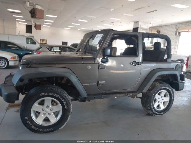 1C4AJWAG4GL259955 Jeep Wrangler Sport