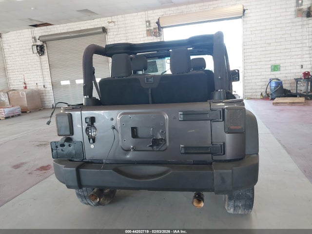 1C4AJWAG4GL259955 Jeep Wrangler Sport