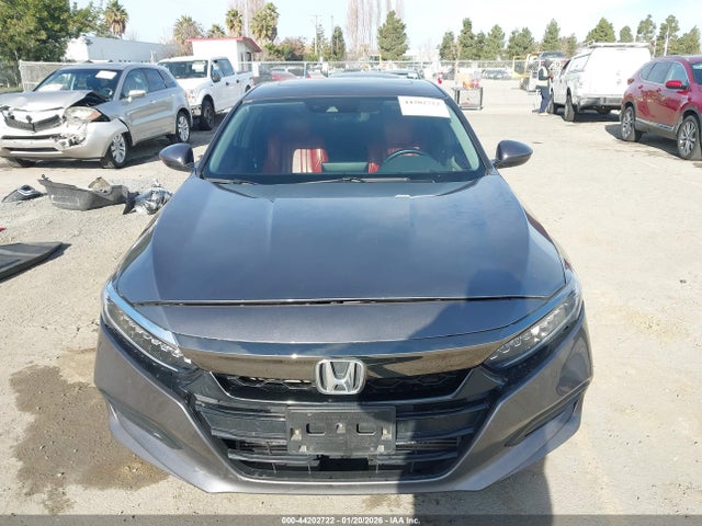1HGCV2F9XJA022083 Honda Accord Touring 2.0t