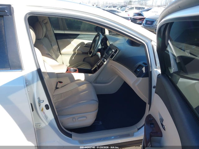 2011 Toyota Venza Base V6 მანქანა იყიდება აუქციონზე, vin: 4T3BK3BB1BU053095, აუქციონის ნომერი: 44202746