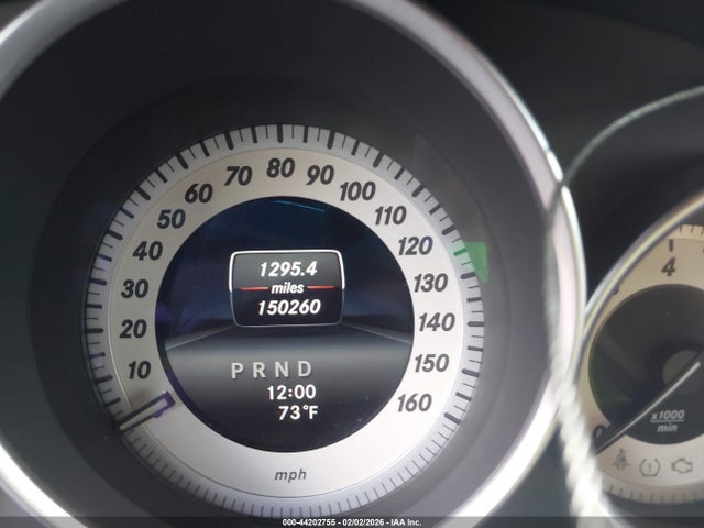 44202755 :رقم المزاد ، WDDGF4HB1ER307471 vin ، 2014 Mercedes-benz C 250 Luxury/sport مزاد بيع