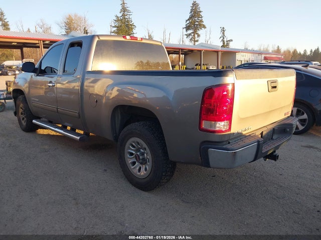 2013 GMC SIERRA 1500 1GTR2UEA4DZ156750 Photo 2