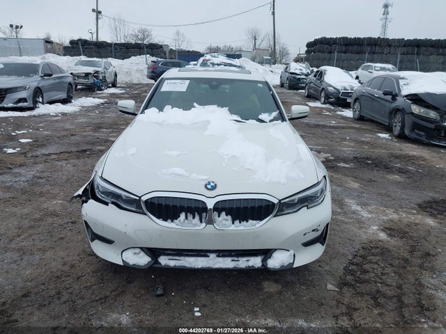 3MW5R7J08L8B37715 BMW 330i Xdrive