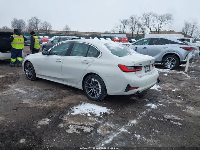 3MW5R7J08L8B37715 BMW 330i Xdrive