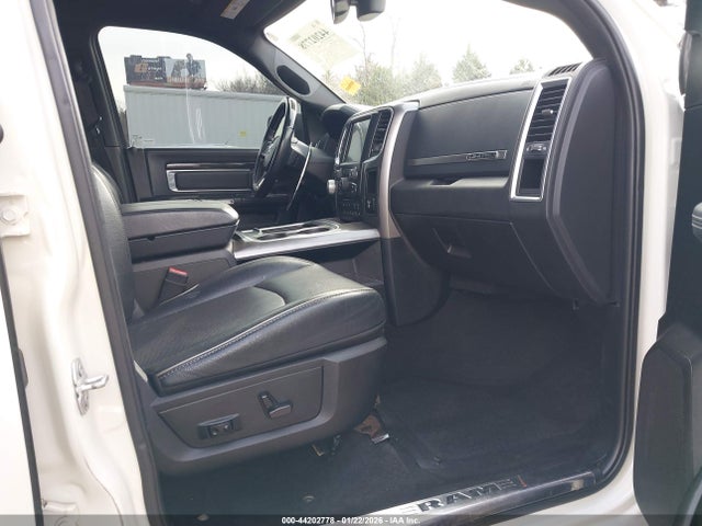 Aukcja sprzedaży 2017 Ram 1500 Limited  4x4 5'7 Box, vin: 1C6RR7PT3HS755821, numer aukcji: 44202778