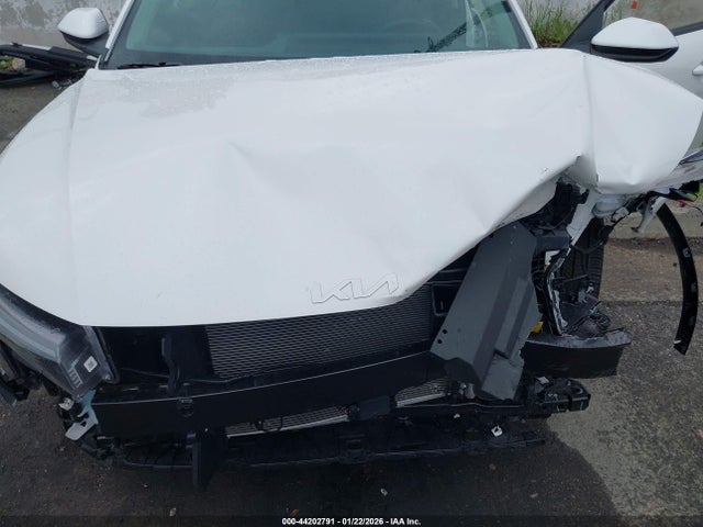 3KPFU4DE6SE201309 KIA K4 Ex