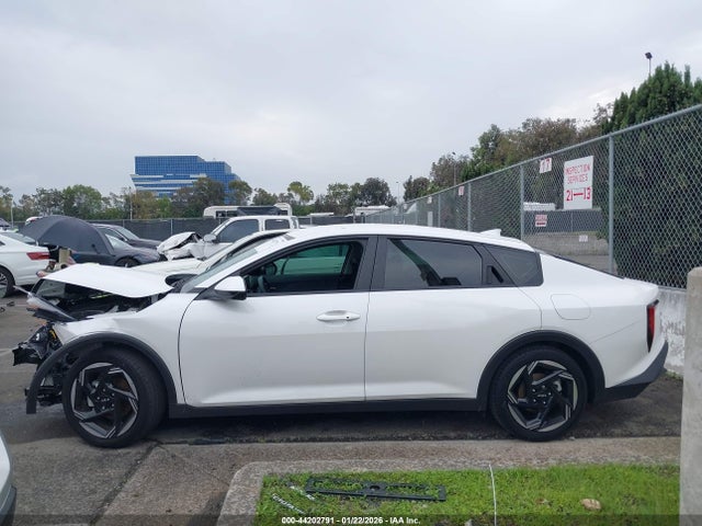3KPFU4DE6SE201309 KIA K4 Ex