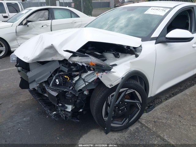 3KPFU4DE6SE201309 KIA K4 Ex