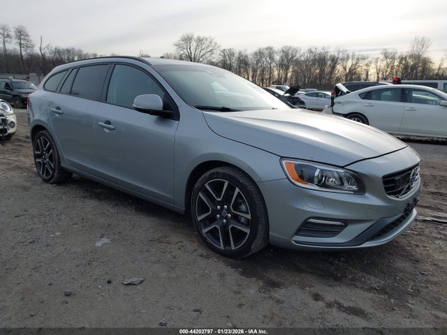 2018 VOLVO V60 YV140MELXJ2391279