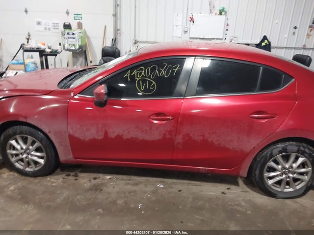 44202807 :رقم المزاد ، 3MZBM1U76GM324858 vin ، 2016 Mazda Mazda3 I Sport مزاد بيع