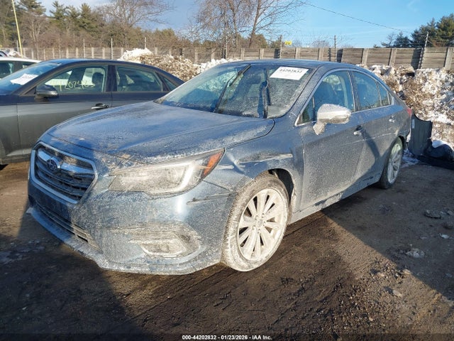 Subaru Legacy 2.5i Limited 2018 4S3BNAN67J3026415 Image 2