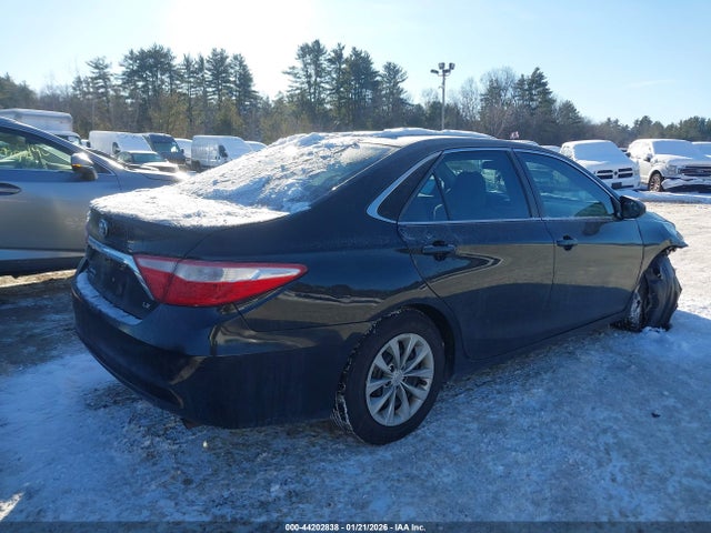 4T1BF1FK9HU439364 Toyota CAMRY LE