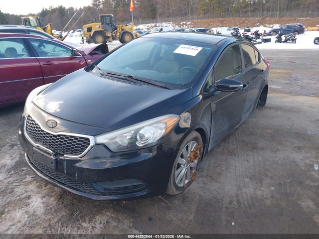KIA FORTE LX 2014 KNAFX4A62E5139327 Image 2