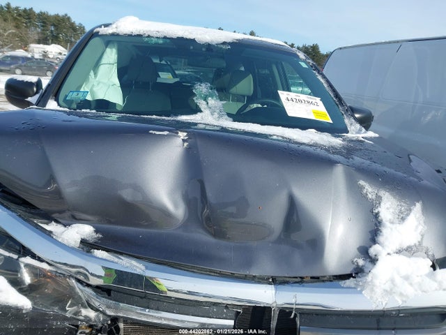 5FNYF6H13JB031070 Honda PILOT LX