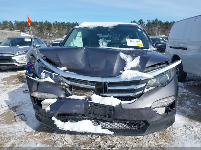 5FNYF6H13JB031070 Honda PILOT LX