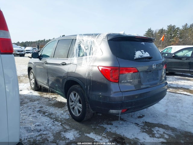 5FNYF6H13JB031070 Honda PILOT LX