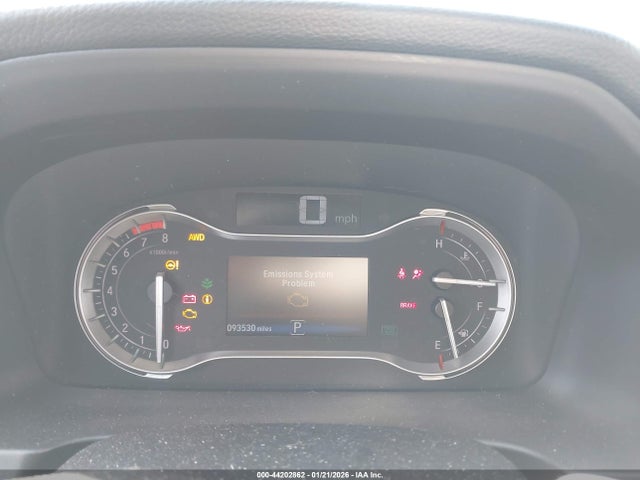 5FNYF6H13JB031070 Honda PILOT LX