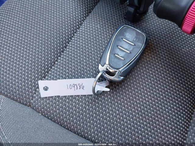 1GNEVGKW5KJ232731 Chevrolet Traverse 1lt