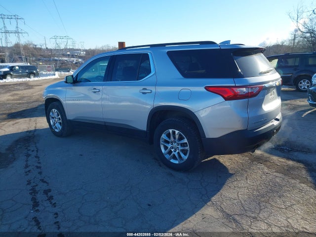 1GNEVGKW5KJ232731 Chevrolet Traverse 1lt