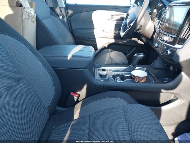 1GNEVGKW5KJ232731 Chevrolet Traverse 1lt