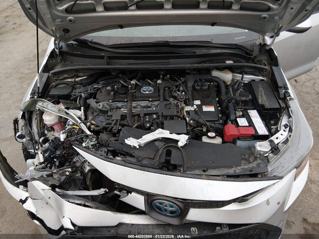 JTDEAMDE1MJ018359 Toyota Corolla Hybrid Le