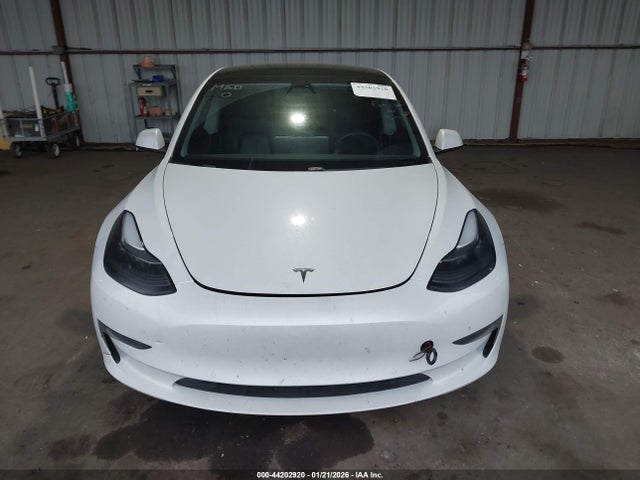 44202920 :رقم المزاد ، 5YJ3E1EA9MF071792 vin ، 2021 Tesla Model 3 Standard Range Plus Rear-wheel Drive مزاد بيع