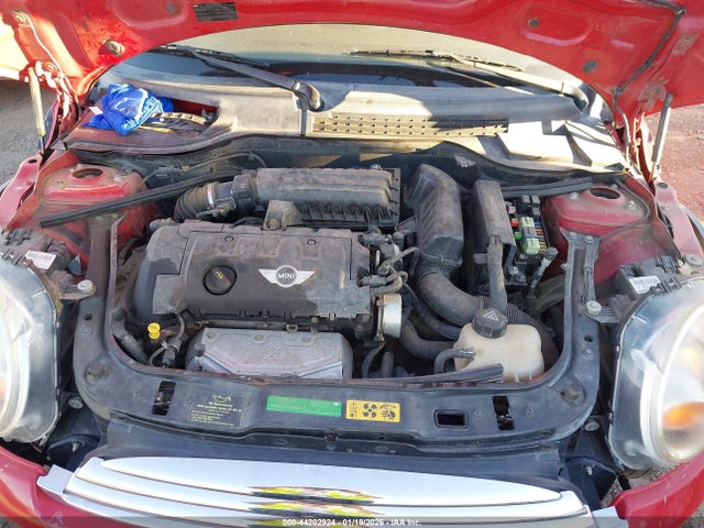 2010 MINI COOPER WMWMF3C52ATU79415 Photo 9